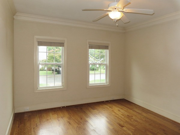 Bedroom - on main