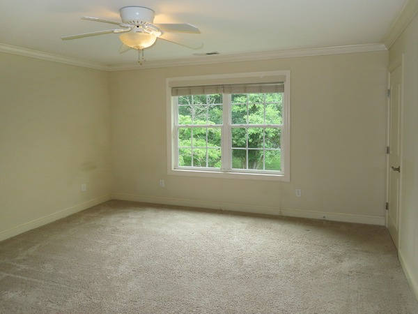 Master bedroom - up