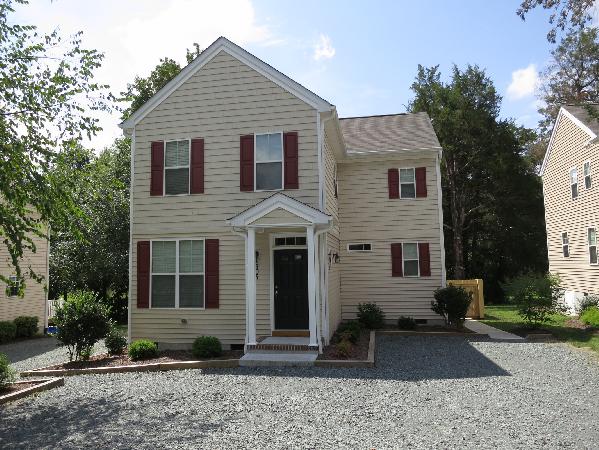 305 W Poplar Ave.