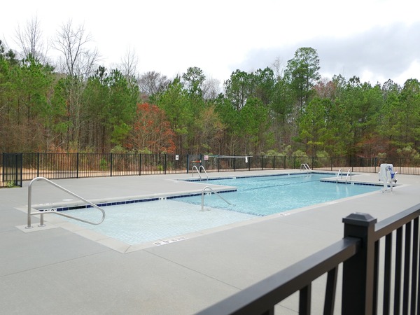 Meadows at Southpoint Community Pool
