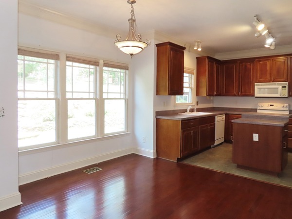 Breakfast Area and Kitchen